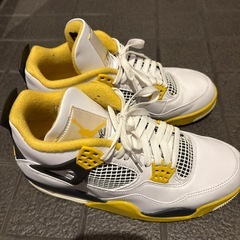 Nike Women's AirJordan4Retro VividSulfur27.5の画像