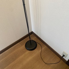 IKEA スタンドライト 間接照明の画像