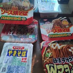 カップ焼きそばの画像