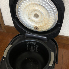 【無料でお譲りします】SHARP製炊飯器（3合炊き）｜7/27(日)18時以降 or 7/28(月)午前中引き取り限定の画像