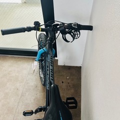 【取引中】自転車 要タイヤ交換の画像