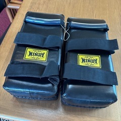 WINDY ウィンディ キックパッド KP-10 BK ボクシング ムエタイの画像