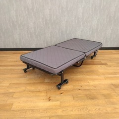 ≪引取り限定≫シングル 折りたたみベッド マットレス付き 36273円 80001443の画像