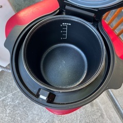 LOCABO 　炊飯器　５合炊き　通電確認済みの画像