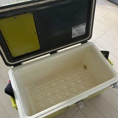 クーラーボックス　水抜き穴付の画像