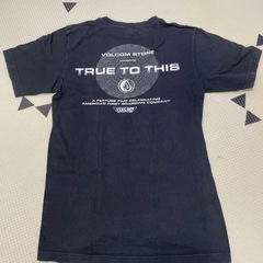 【非売品Tシャツあり！】volcom Tシャツ2枚　ノーブランドパンツ　1枚の画像