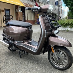 Lambretta ランブレッタ V200 スペシャル ブラウン スクーター 2022年登録 キャリアの画像