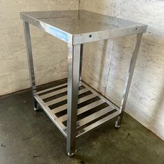 ステンレス製 作業台 調理台 業務用 W600×D500×H800 厨房 厨房機器 店舗 店舗用品 飲食店 ステンレス台 キッチン用品 A0107の画像