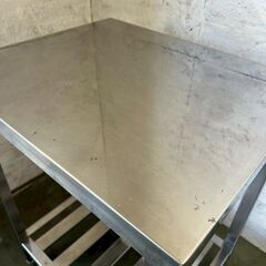 ステンレス製 作業台 調理台 業務用 W600×D500×H800 厨房 厨房機器 店舗 店舗用品 飲食店 ステンレス台 キッチン用品 A0107の画像