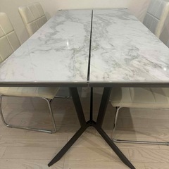 大塚家具　大理石テーブルの画像
