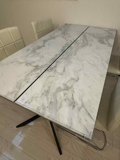 大塚家具　大理石テーブル