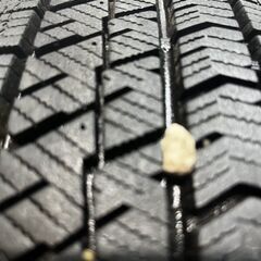 BS BRIDGESTONE BLIZZAK VRX2 155/80R13 13インチ スタッドレス 4本 22年製 バリ溝 ヴィッツ パッソ プラッツ等　(KTC331)クレジットカード QRコード決済可能の画像