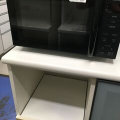 ★リユースのサカイ横浜南店★YM1309 IRIS OHYAMA 電子レンジ PMG-F188-B 24年製 動作確認／クリーニング済みの画像