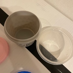 丸型タッパー 2つセットの画像