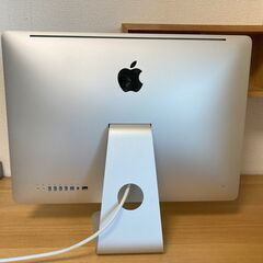 iMac  Mid2011  21.5インチ本体のみ　初期化失敗のジャンク品の画像