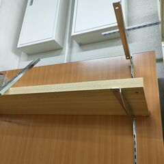 DIY　壁面収納に！　スチール支柱・左右棚受・棚板の画像