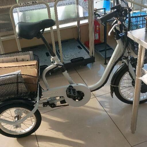 0725-243 カイホウジャパン　電動アシスト三輪　BEPN18-IG　自転車　未使用