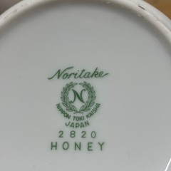 2507-631 Noritake クリーマー キズ 汚れありの画像