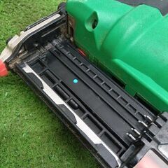 日立 NP18DSAL コードレスピン釘打機【野田愛宕店】【店頭取引限定】【中古】管理番号：IT988CBXOGKKの画像