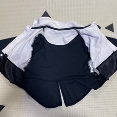 タキシードジャケット風トップス　90㎝の画像