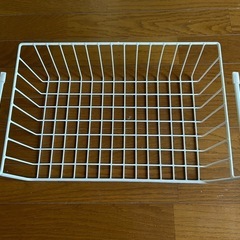 Daiso  収納カゴ 吊り下げ収納の画像