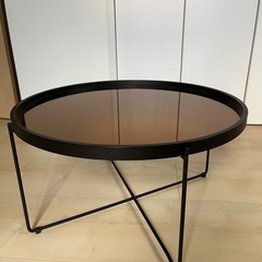 LOWYA 丸型ミラーテーブルの画像