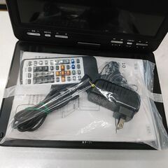 品質保証☆配達有り！4500円（税込み）10型 ポータブルDVDプレーヤー リモコン説明書付きの画像