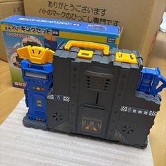 ケース型　立体パーキングセット警察の画像