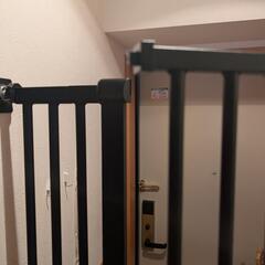 【訳アリ】ペット脱走防止扉 ペットゲート 安全 高さ155cm の画像