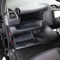8人乗り、3列シートが魅力的！✨日産セレナ ハイウェイスターG S-HYBRID🌈🌴の画像