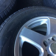 195/65R15 アルミホイール付スタッドレスタイヤ 4本セットの画像