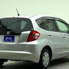 常時展示車が約200台ある大垣店だからこそ実車が見れる！触れる！審査が心配...それなら【オトロン】にお任せください‼【審査通過率驚異の95％】/ホンダ フィット 　Ｇの画像