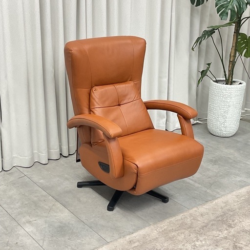 KG-17【新入荷　リサイクル品】YAMADAオリジナル　本革/リクライニング機能　電動パーソナルチェア　ブラウン