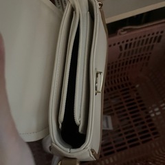 新品★鞄 引っ越しのため譲の画像