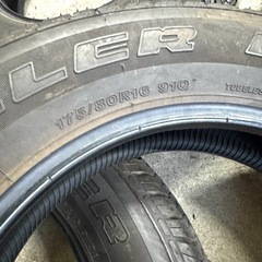 ジムニーなどに　溝あり良品　175/80R16 タイヤ4本セット  の画像