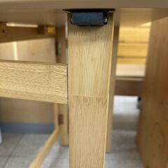 ★リユースのサカイ高崎店★TJ12311  デスク＆椅子セット ベージュ H69.5×D45×W70 クリーニング済みの画像
