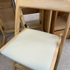 ★リユースのサカイ高崎店★TJ12311  デスク＆椅子セット ベージュ H69.5×D45×W70 クリーニング済みの画像