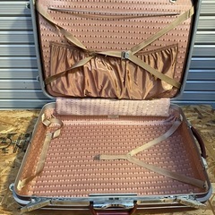 Samsonite スーツケースの画像