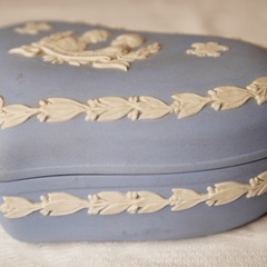 WEDGWOOD ジャスパー ハート ロイヤルウエディング 1981年の画像