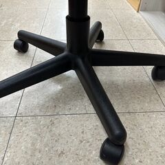 ★リユースのサカイ高崎店★TJ12314  椅子 黒 H83.5×D42×W53 クリーニング済みの画像
