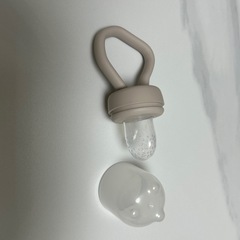 哺乳瓶の乳首　の画像