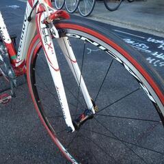 中古自転車３６５３　美品！　ロードバイク　２０１１年モデル　COLNAGO    CLX2.0   ULTEGRA    カーボンフレーム　７００×２３C　２×10段ギヤ　フレームサイズ５４０㎜　身長１７０位から　定価409500円の画像
