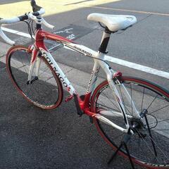 中古自転車３６５３　美品！　ロードバイク　２０１１年モデル　COLNAGO    CLX2.0   ULTEGRA    カーボンフレーム　７００×２３C　２×10段ギヤ　フレームサイズ５４０㎜　身長１７０位から　定価409500円の画像
