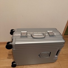 【受渡し予定者決定】 リベティ 多機能キャリーケース S　機内持ち込みの画像