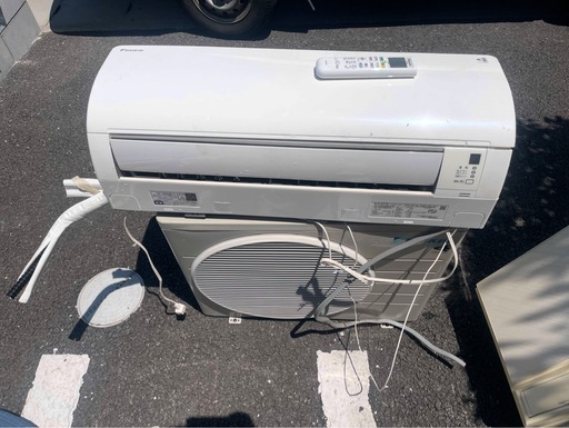 【受け渡し決定】DAIKINルームエアコン2020年100v　AN22XES-W