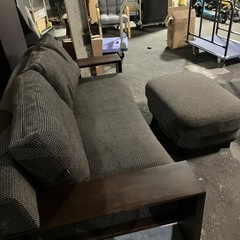 O2507-634 カリモク家具 3人掛けソファ オットマン付き ※バラ売り不可 ファブリックソファ 大人気のカリモクソファ入荷しました！！ ご予約はお早目に！！ 中古の画像