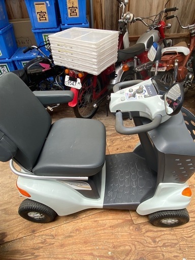 スズキ4輪セニアカ- ET4D7 バッテリー元気