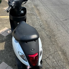 【お勧め車両】高年式‼️ 低走行‼️　SUZUKIレッツCA4AA　外装比較的キレイな方かと思います❣️の画像