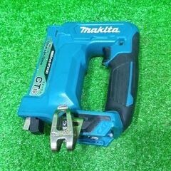 マキタ ST313DSH 充電式タッカ【船橋馬込店】【店頭取引限定】【中古】管理番号：ITKSZIBXGN8Oの画像