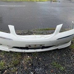 18マジェスタバンパーの画像